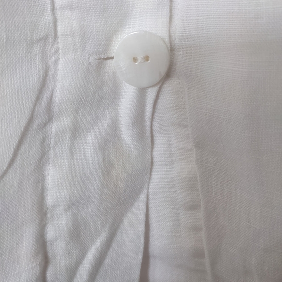 Pearl skirt - white button down linen skirt. - Picture 3 of 7